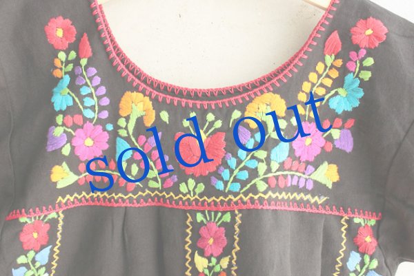 画像5: 孔雀柄メキシコ刺繍のチュニック (5)