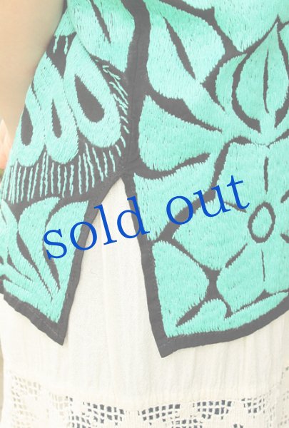 画像4: トゥクステペック刺繍ウイピルトップス　 (4)