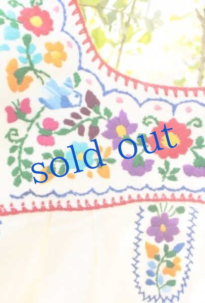 画像2: レース袖のメキシコ刺繍のワンピース　 (2)