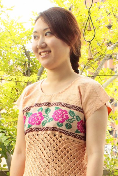 画像2: 手織りとマクラメ編みのウィピルトップス  (2)