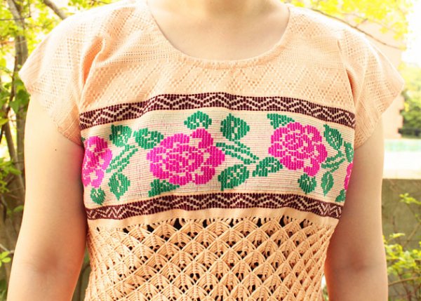 画像5: 手織りとマクラメ編みのウィピルトップス  (5)