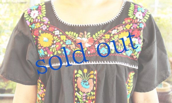 画像5: メキシコ刺繍定番ワンピース (5)