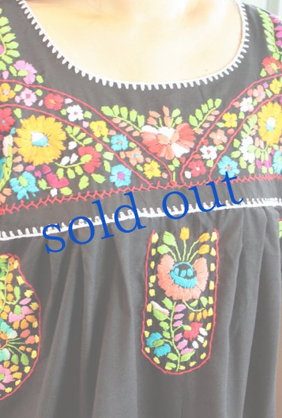 画像3: メキシコ刺繍定番ワンピース (3)