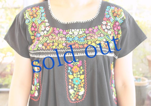 画像5: 定番メキシコ刺繍ワンピース  (5)
