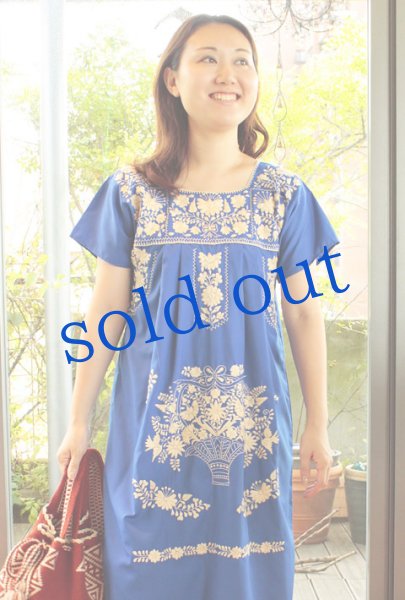 画像2: 定番プエブラ刺繍メキシコワンピース (2)