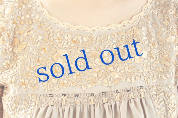 画像4: 「サンアントニーノ」 刺繍マキシ丈ワンピース (4)