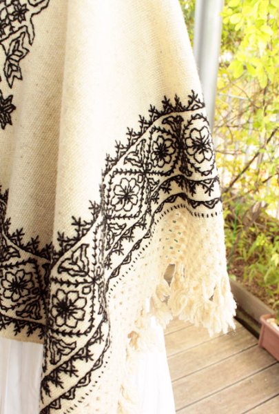 画像4: プエブラ州の刺繍ショール (4)