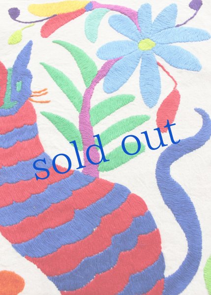 画像2: オトミの刺繍クロス[約43cm×35cm]　 (2)