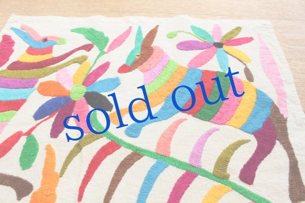 画像2: オトミの刺繍クロス[約41cm×34cm]　 (2)