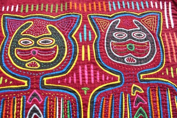 画像3: モラ刺繍クロス[約48cm×43cm] (3)