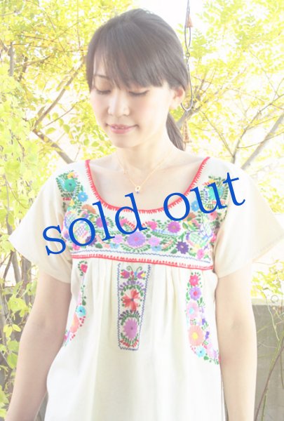画像3: メキシコ刺繍のトップス (3)