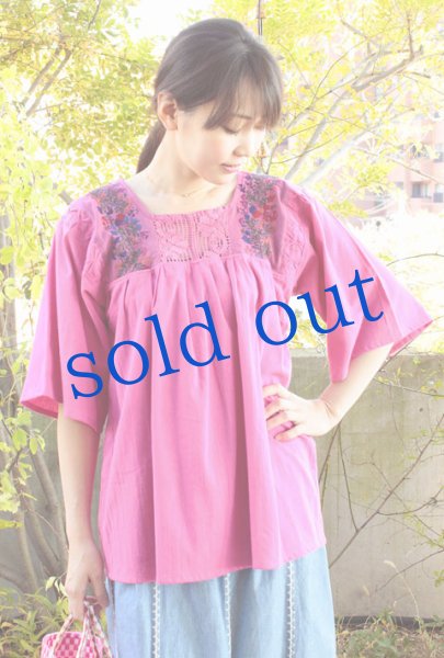 画像3: サンアントニーノ刺繍ブラウス5分フレア袖  (3)