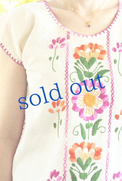 画像2: メキシコ刺繍ウィピルトップス (2)