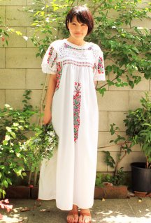 メキシコ　メキシカン刺繍　ロングワンピース　サンアントニーノ　民族衣装