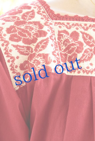 画像3: プエブラ州の刺繍長そでブラウス　 (3)