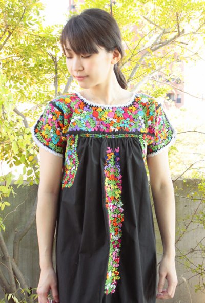 画像2: サンアントニーノ刺繍ドレス