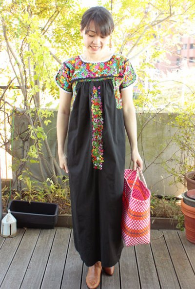 画像1: サンアントニーノ刺繍ドレス