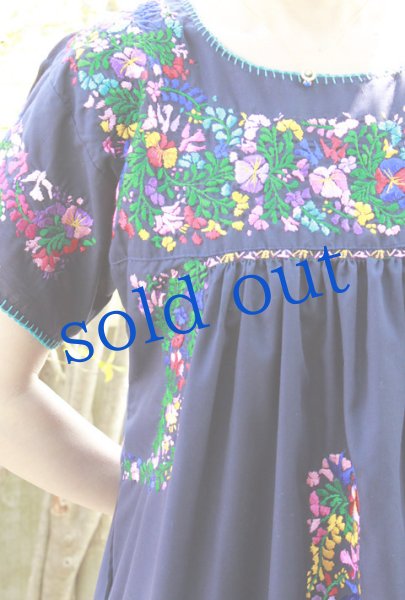 画像2: サンアントニーノ刺繍マキシ丈ドレス　 (2)