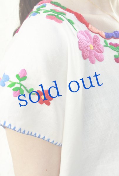 画像4: チアパスリネン生地のウィピルトップス (4)