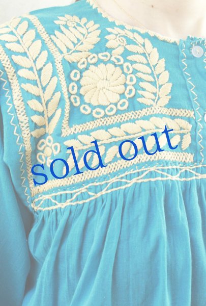 画像2: メキシコ刺繍長そでガーゼ生地ブラウス「チアパス」 (2)