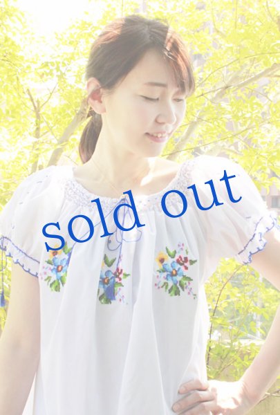 画像3: ミチョアカンのクロスステッチとスモッキング刺繍ブラウス (3)