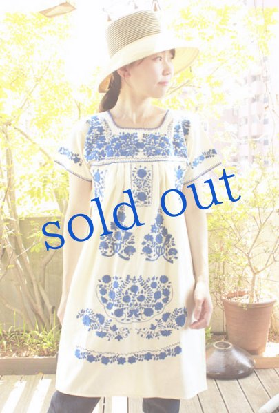 画像3: 細かい刺繍のプエブラワンピース (3)