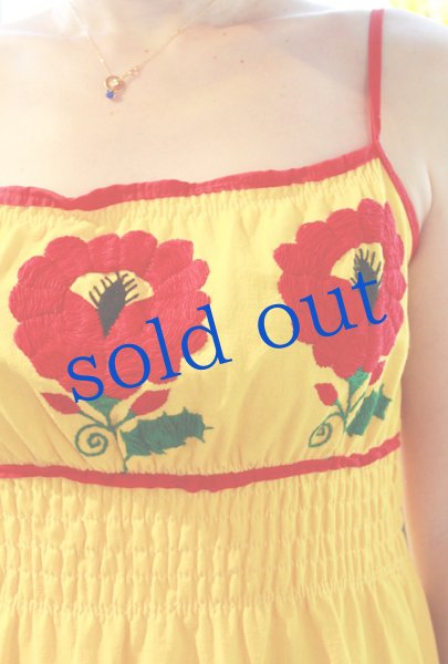 画像2: オアハカ大ぶり花刺繍キャミトップス (2)