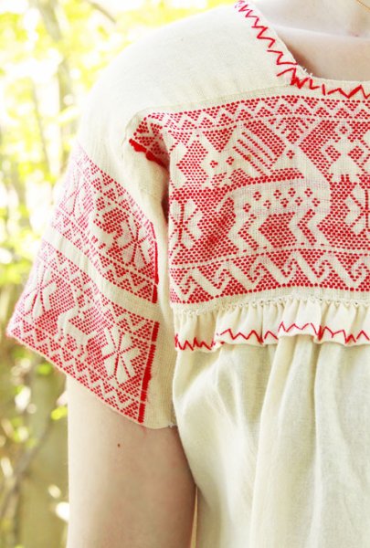 画像2: オトミの刺繍ワンピース (2)