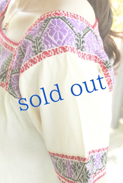 画像4: プエブラ州のナワ族刺繍ワンピース (4)