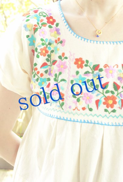 画像3: プエブラ州定番刺繍ワンピース  (3)