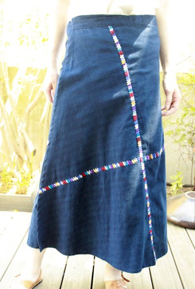 画像1: 藍の織と刺繍の巻きスカート　