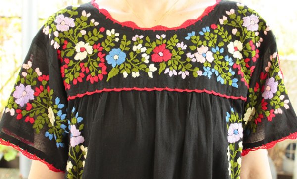 画像5: ガーゼ刺繍のチュニックワンピース (5)