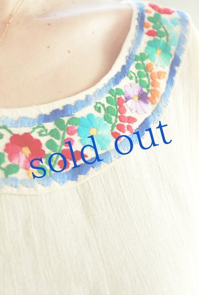 画像3: プエブラ刺繍のウイピルブラウス (3)