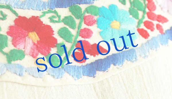 画像4: プエブラ刺繍のウイピルブラウス (4)