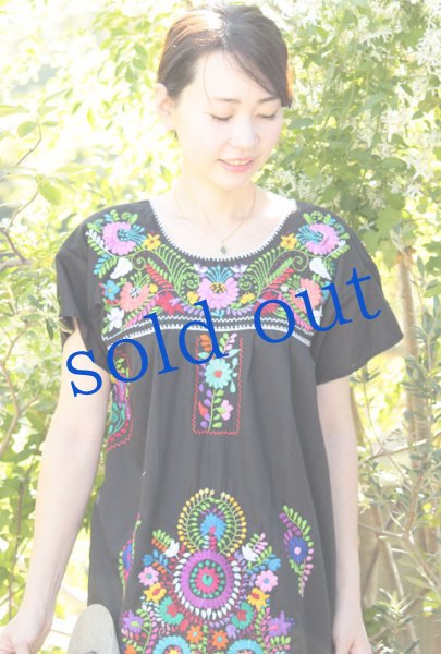 画像2: メキシコ刺繍ワンピース (2)