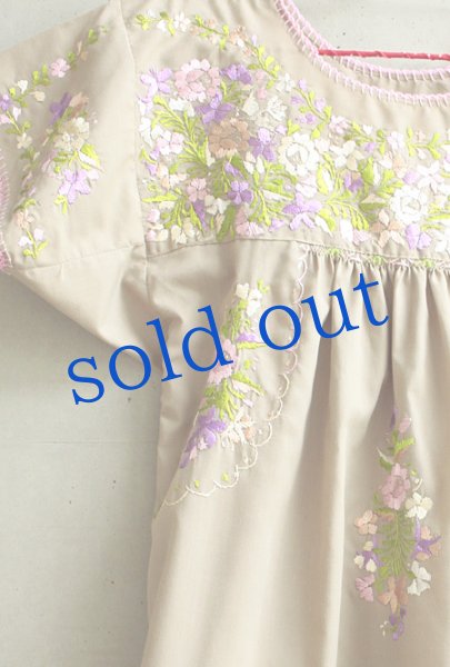 画像3: 「サンアントニーノ」刺繍ブラウス (3)