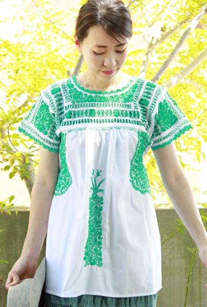 画像3: 「サンアントニーノ」 刺繍チュニックブラウス (3)