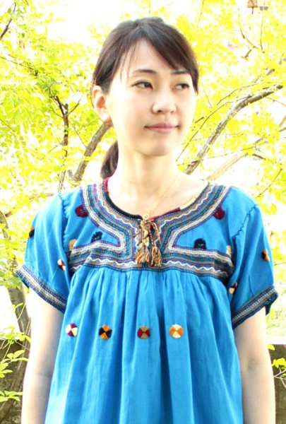 画像2: メキシコ刺繍ブラウス「チアパス」 (2)