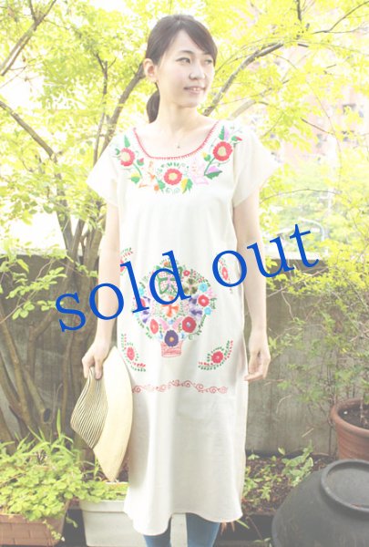 画像3: マンタ生地のメキシカンワンピース (3)