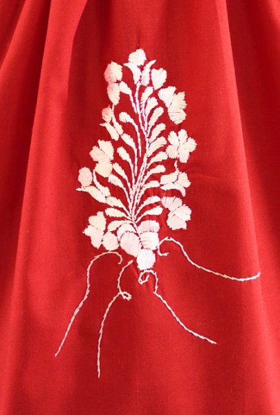 画像4: リャマリャマデザイン刺繍ワンピース「サンアントニーノ」　 (4)