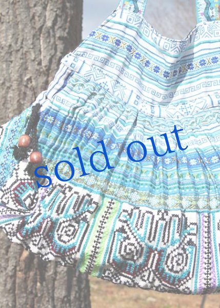 画像4: 花モン族のプリーツバッグ (4)