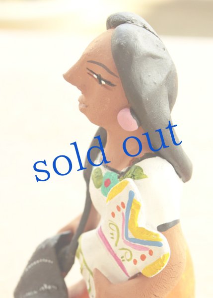 画像3: アギラールファミリーの陶人形 (3)