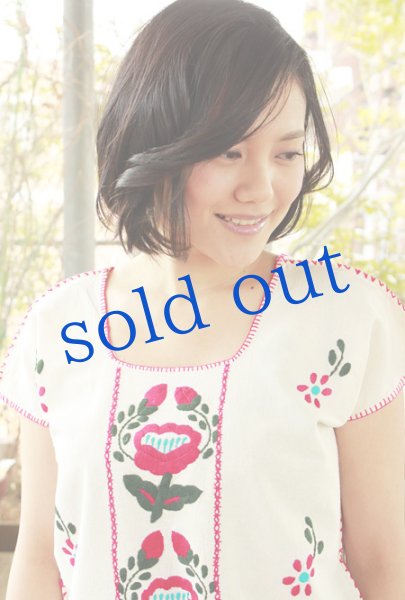 画像3: メキシコ刺繍ウィピルtop (3)