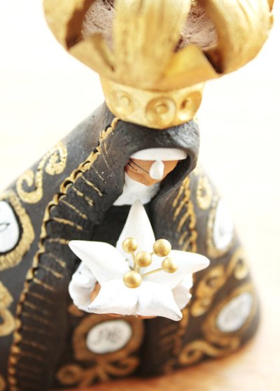 画像1: アギラールファミリーの陶人形・オアハカのマリア様　