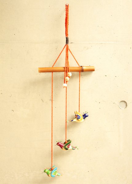 画像1: コロンビア陶器の小鳥モビール (1)