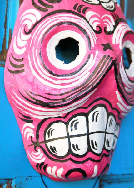 画像3: カラベラお面  (3)