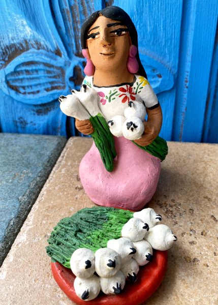 画像1: アギラールファミリーの陶人形 (1)