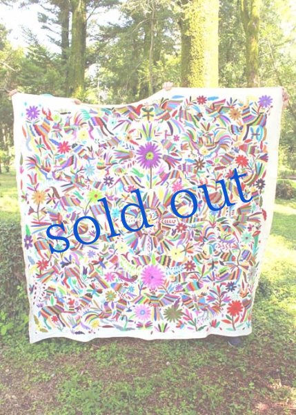 画像2: オトミの刺繍ベッドカバー・テーブルクロス (2)