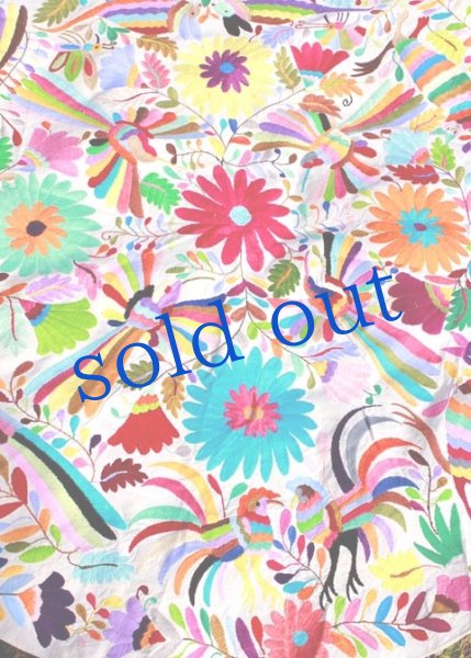 画像2: オトミの刺繍特大布丸型　 (2)