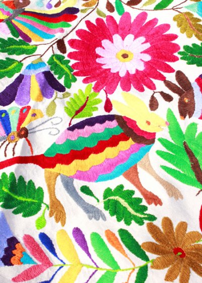 画像3: オトミの刺繍ベッドカバー・テーブルクロス　